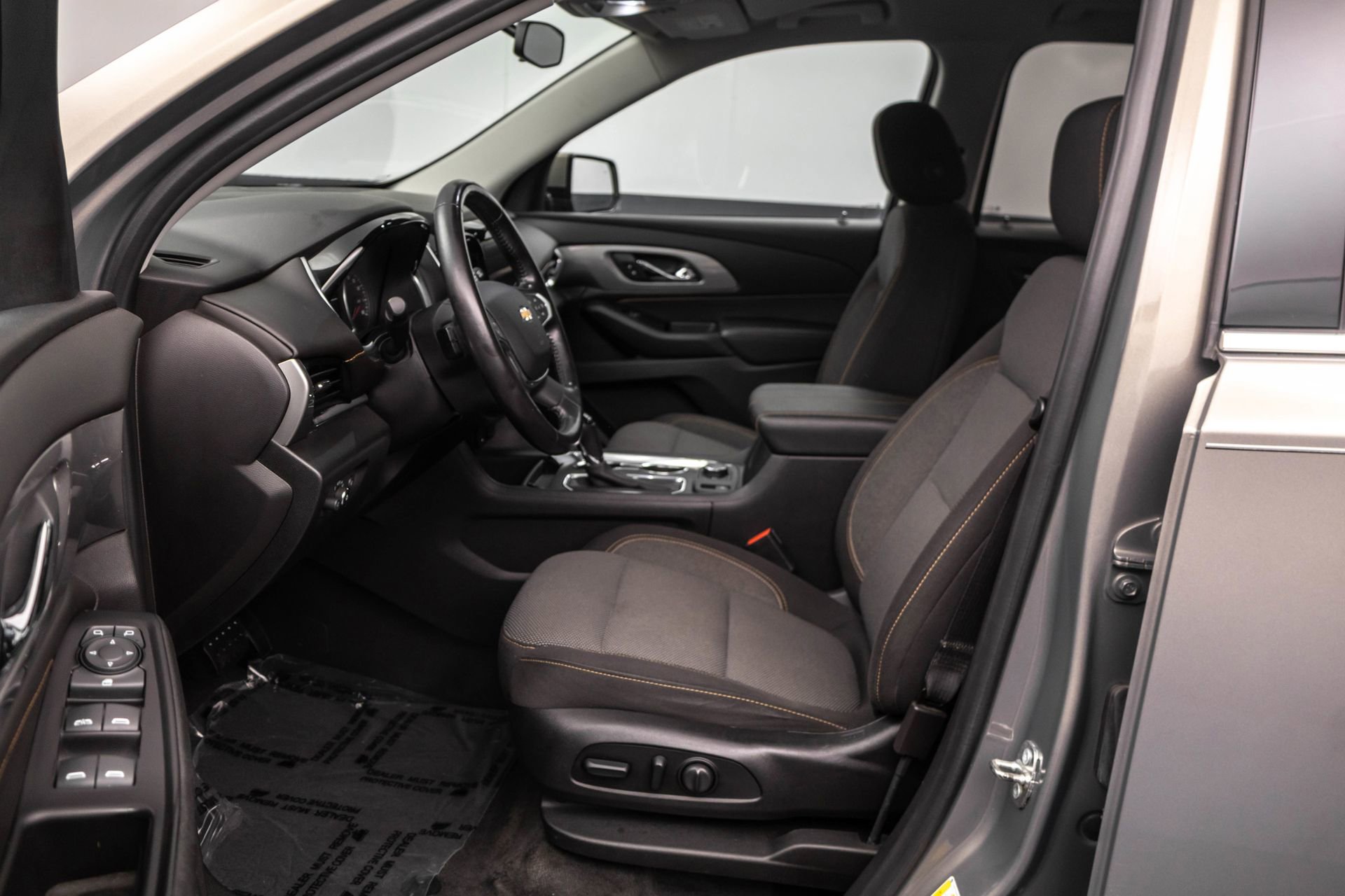 Used 2019 Chevrolet Traverse LT AWD/4WD image 6