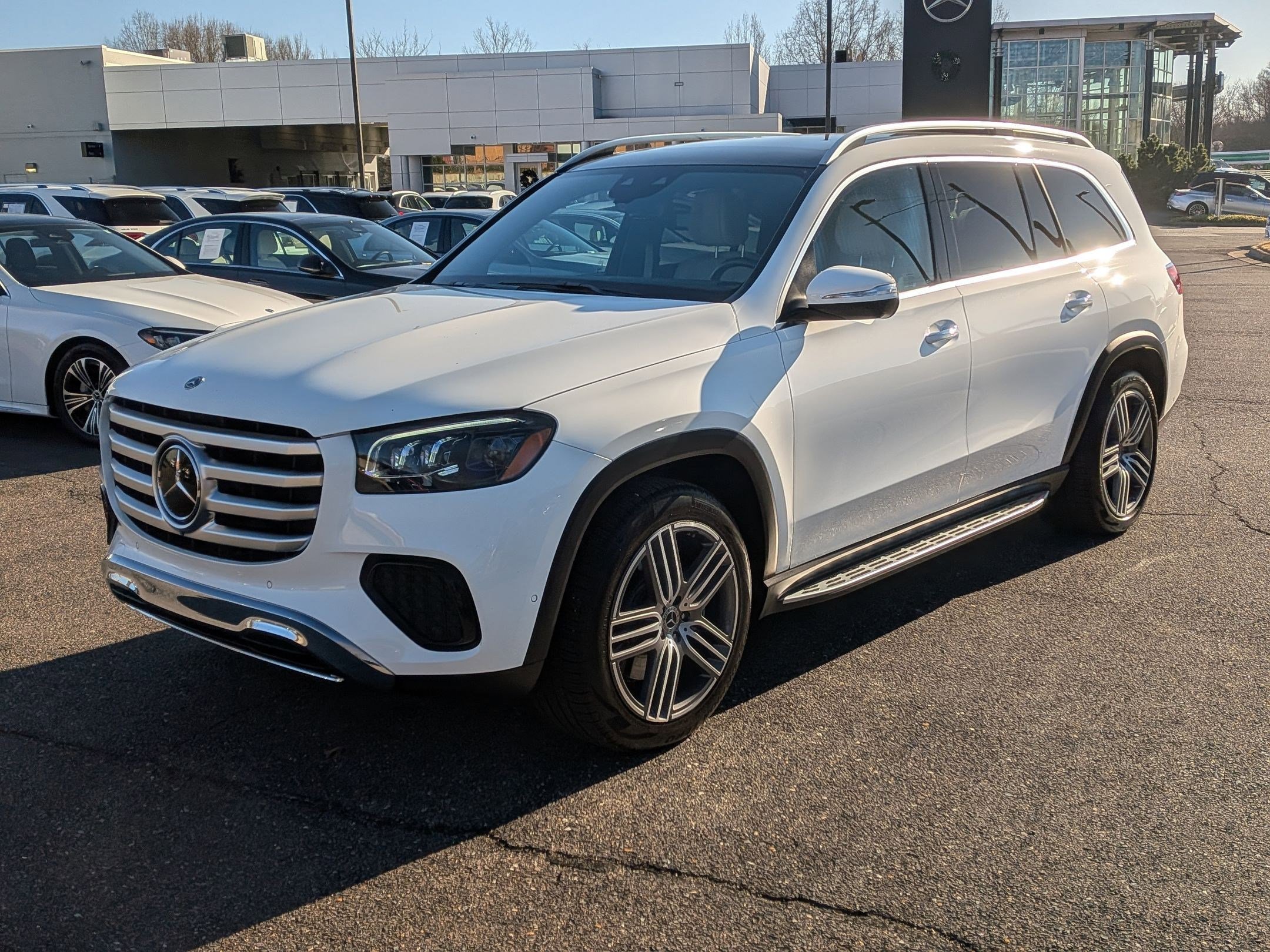 Certified 2025 Mercedes-Benz GLS 450 4MATIC image 7