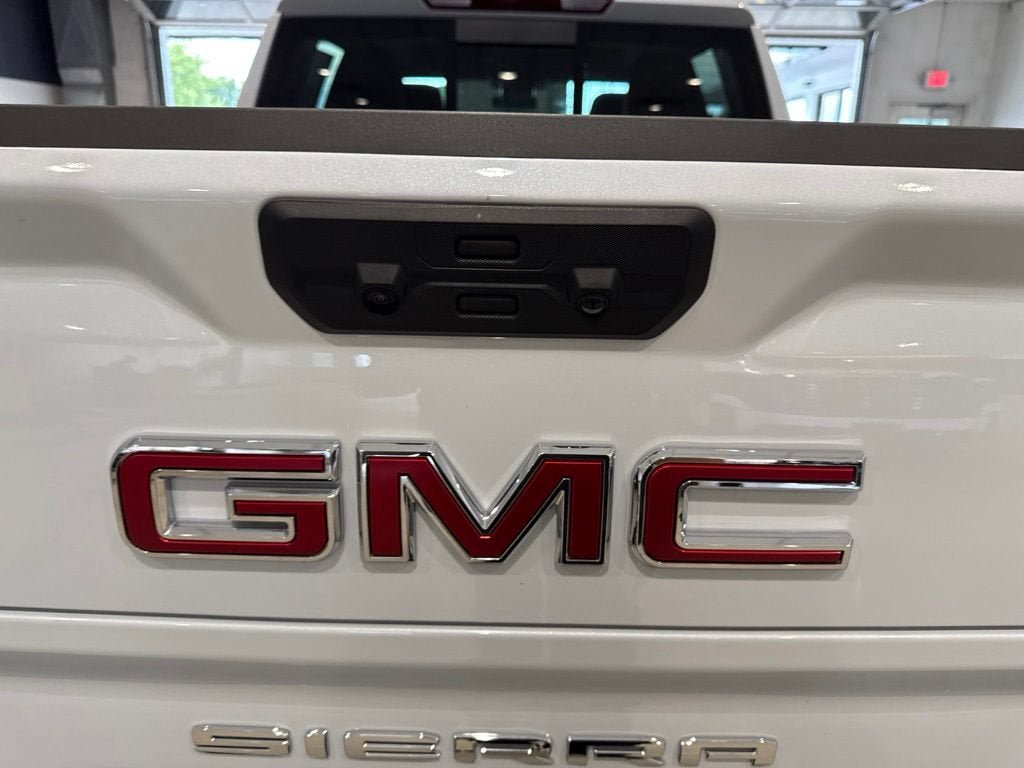 New 2026 GMC Sierra 1500 SLT w/ SLT Premium Plus Package AWD/4WD image 9