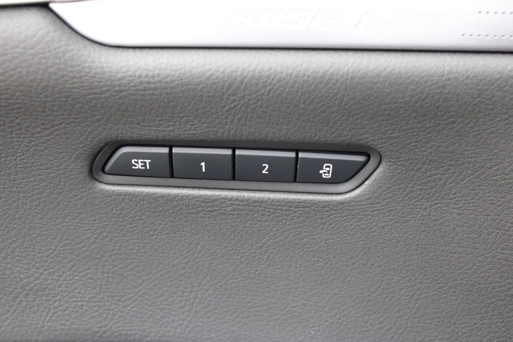 Used 2023 Cadillac XT6 Premium Luxury AWD/4WD image 19