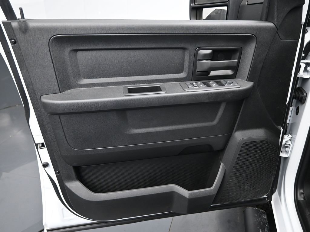 New 2026 RAM 3500 Tradesman image 27