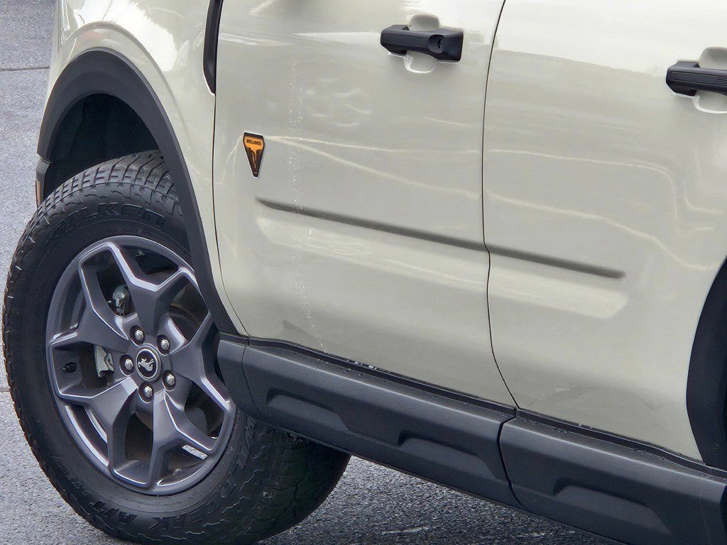 Certified 2024 Ford Bronco Sport Badlands AWD/4WD image 13