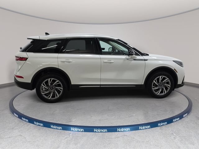 Certified 2023 Lincoln Corsair AWD w/ Equipment Group 101A image 4