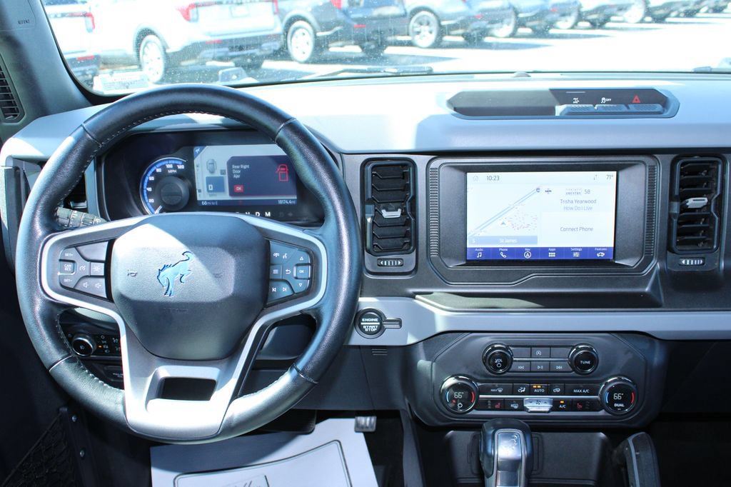 Used 2023 Ford Bronco 4-Door AWD/4WD image 19