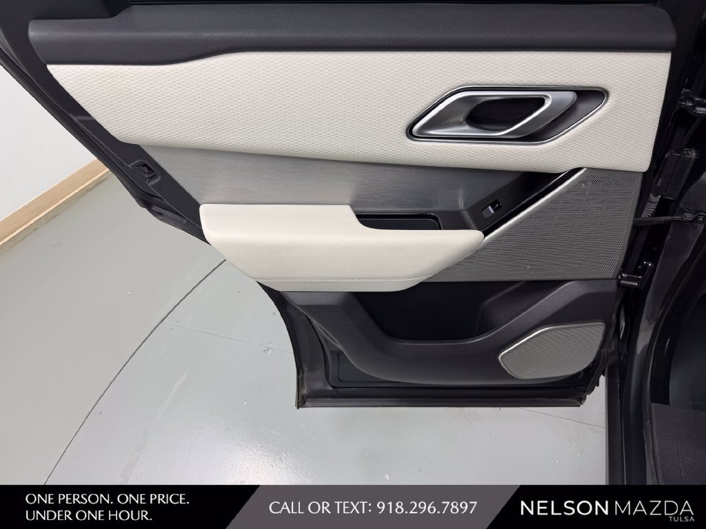 Used 2021 Land Rover Range Rover Velar R-Dynamic S AWD/4WD image 35