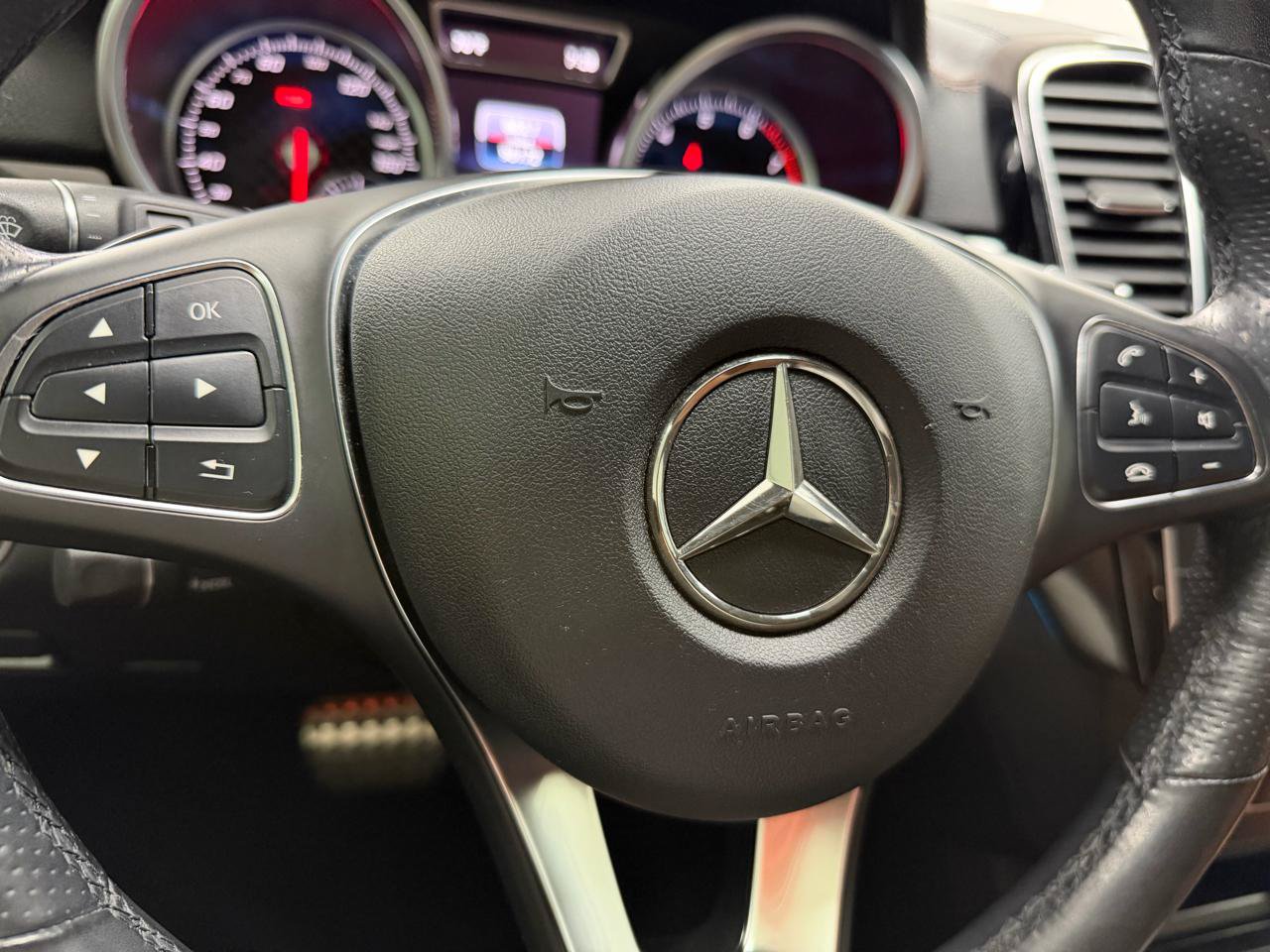 Used 2017 Mercedes-Benz GLE 43 AMG 4MATIC image 18