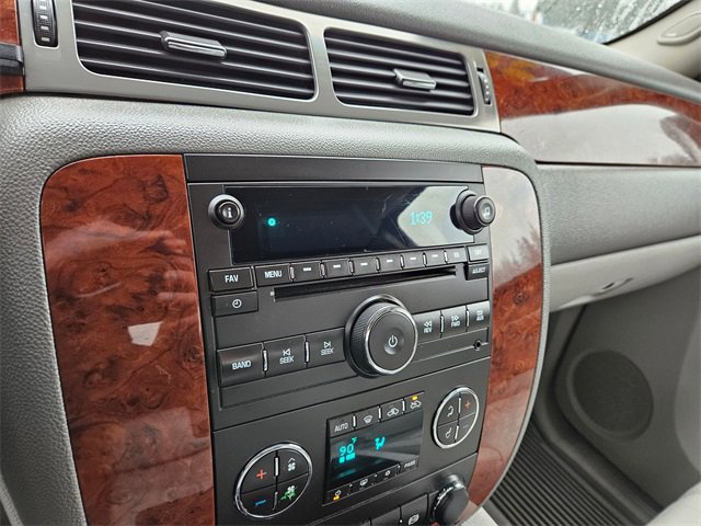 Used 2011 Chevrolet Silverado 2500 LTZ w/ LTZ Plus Package image 22