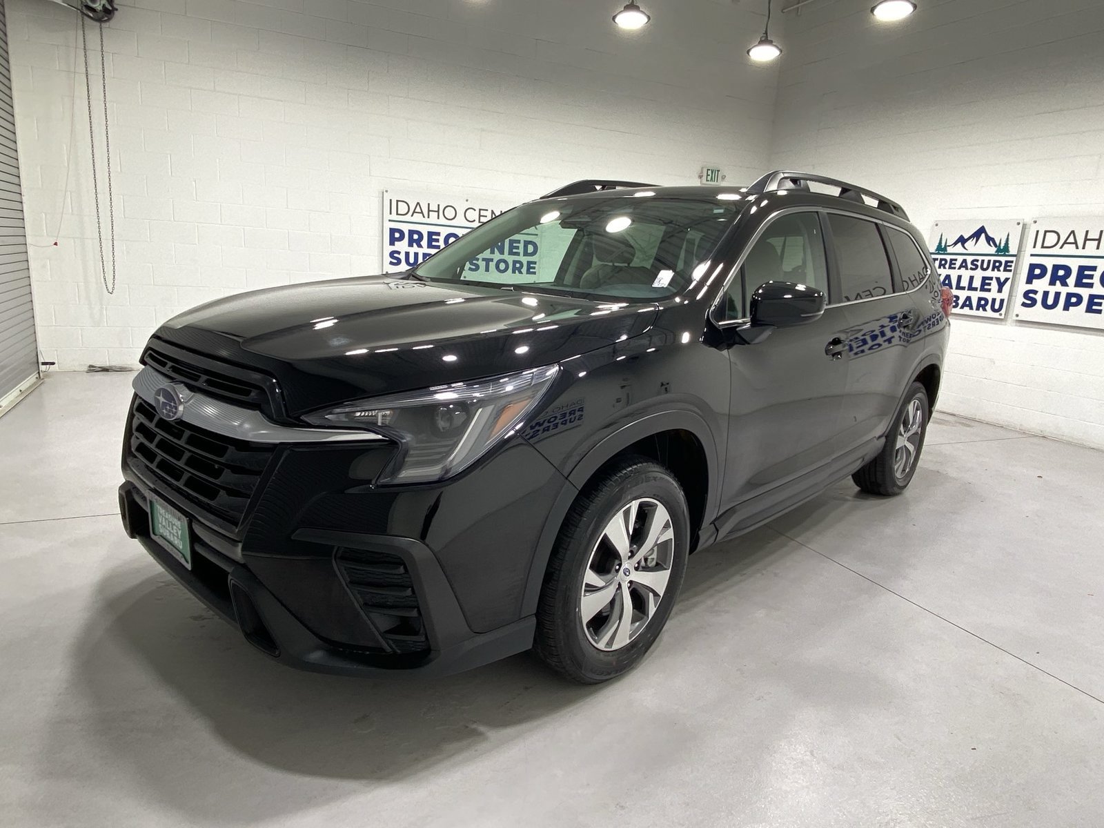 Used 2025 Subaru Ascent Premium AWD/4WD image 4