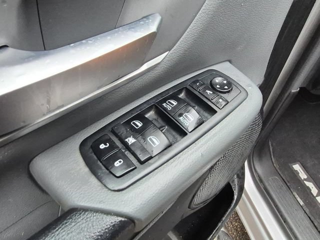 Used 2020 RAM 1500 Big Horn AWD/4WD image 13