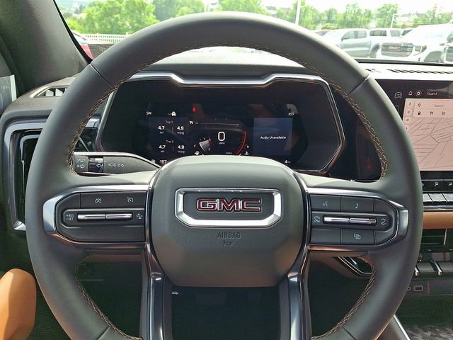 New 2025 GMC Canyon AT4 w/ Nightfall Edition image 10