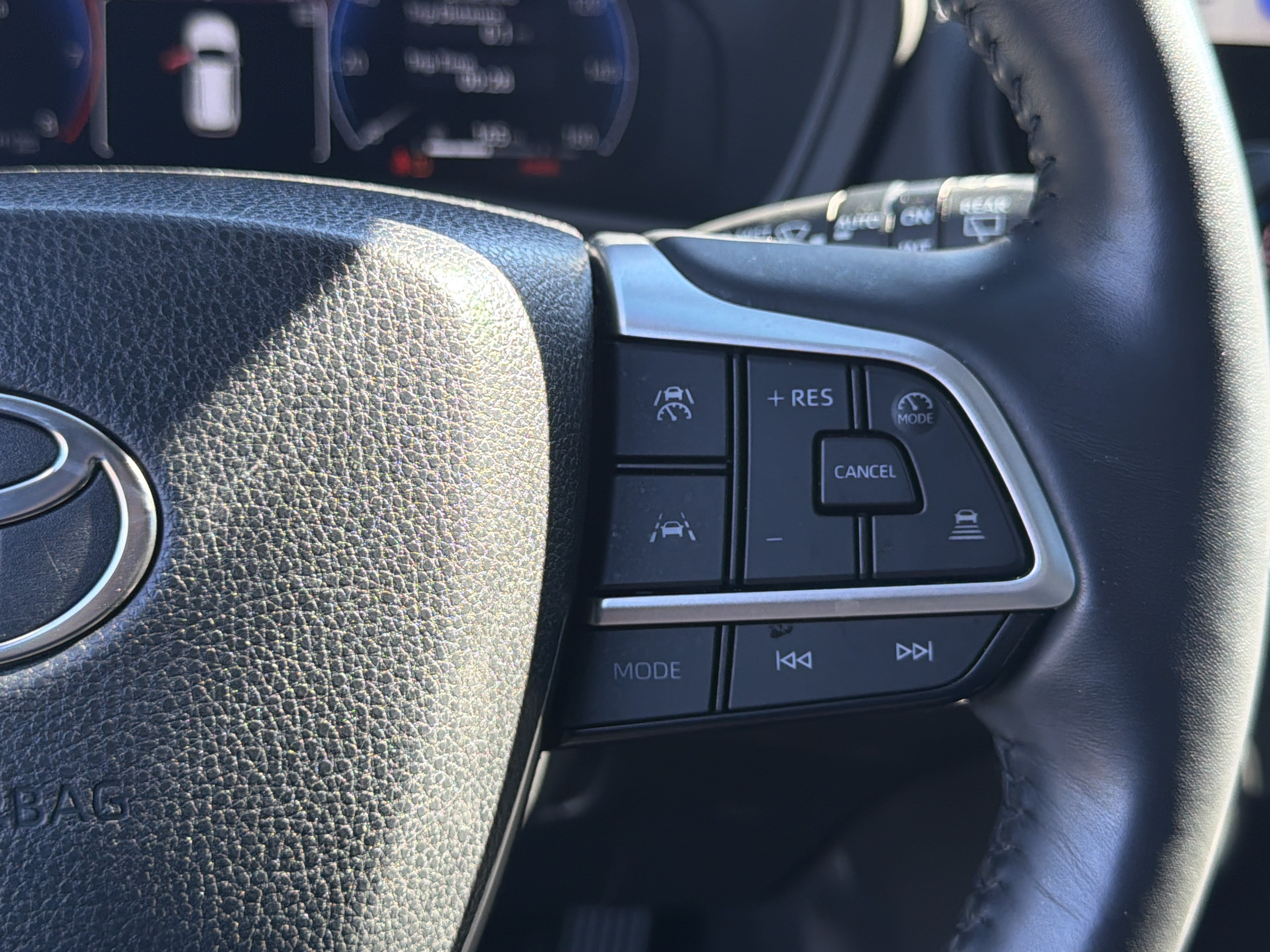 Used 2024 Toyota Grand Highlander FWD image 32