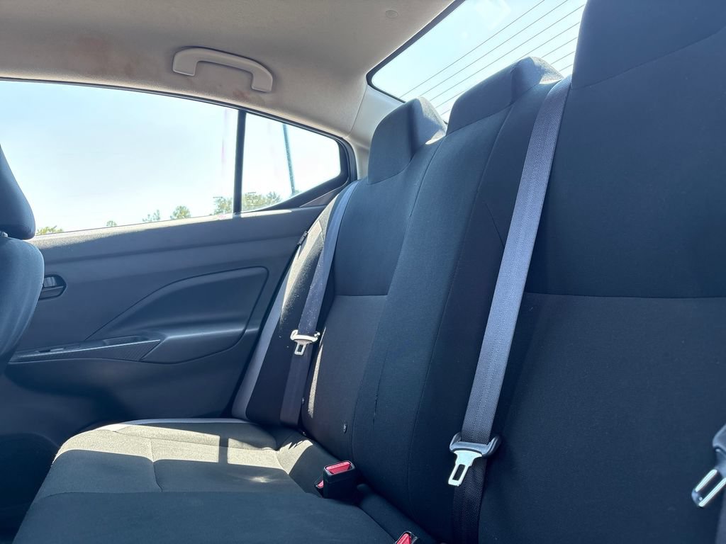Used 2025 Nissan Versa S FWD image 27