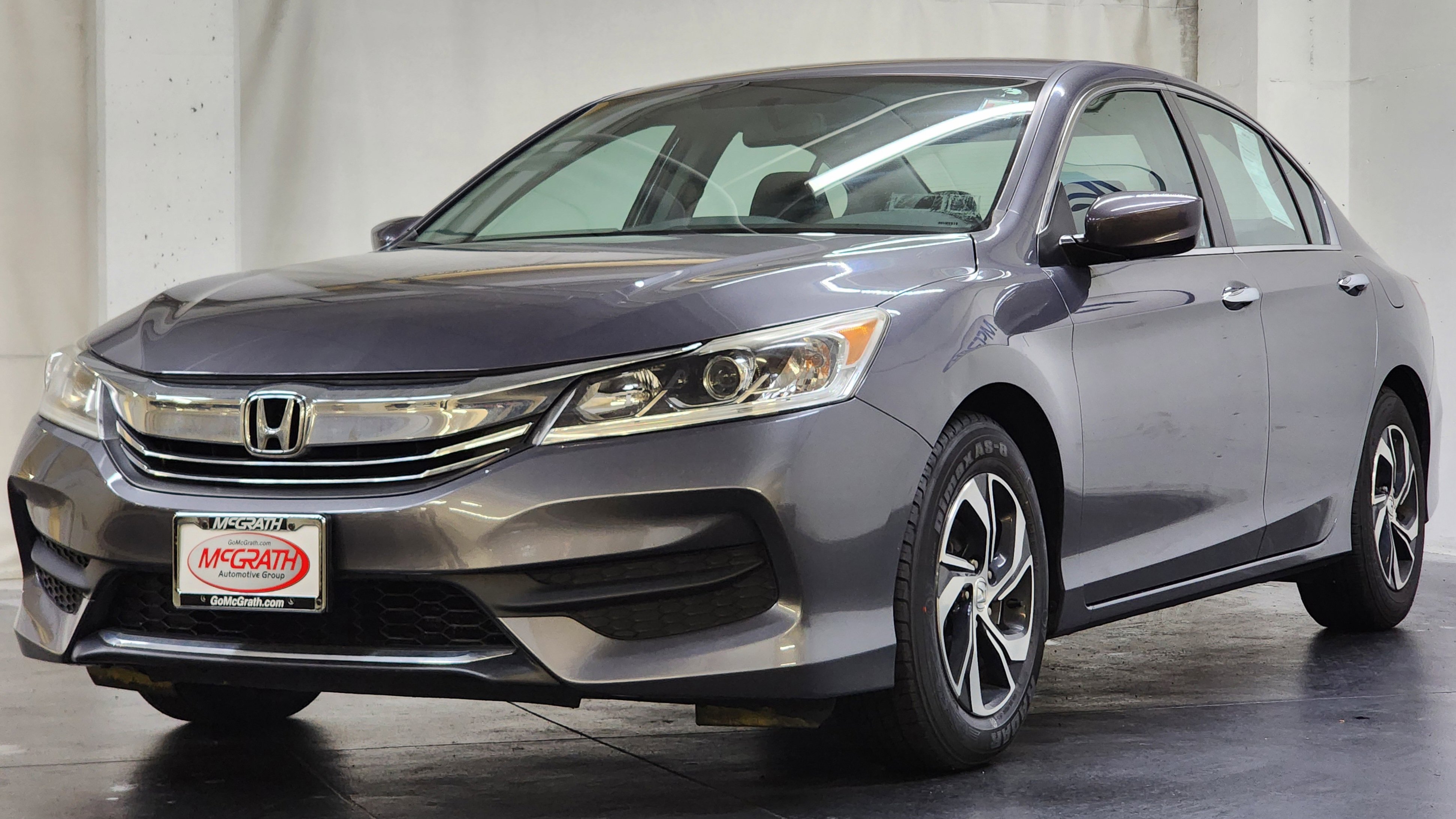 Used 2017 Honda Accord LX image 11