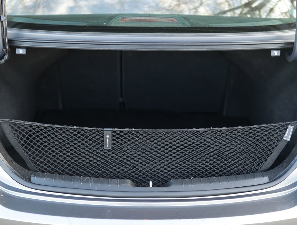 Used 2018 Hyundai Elantra SEL image 25