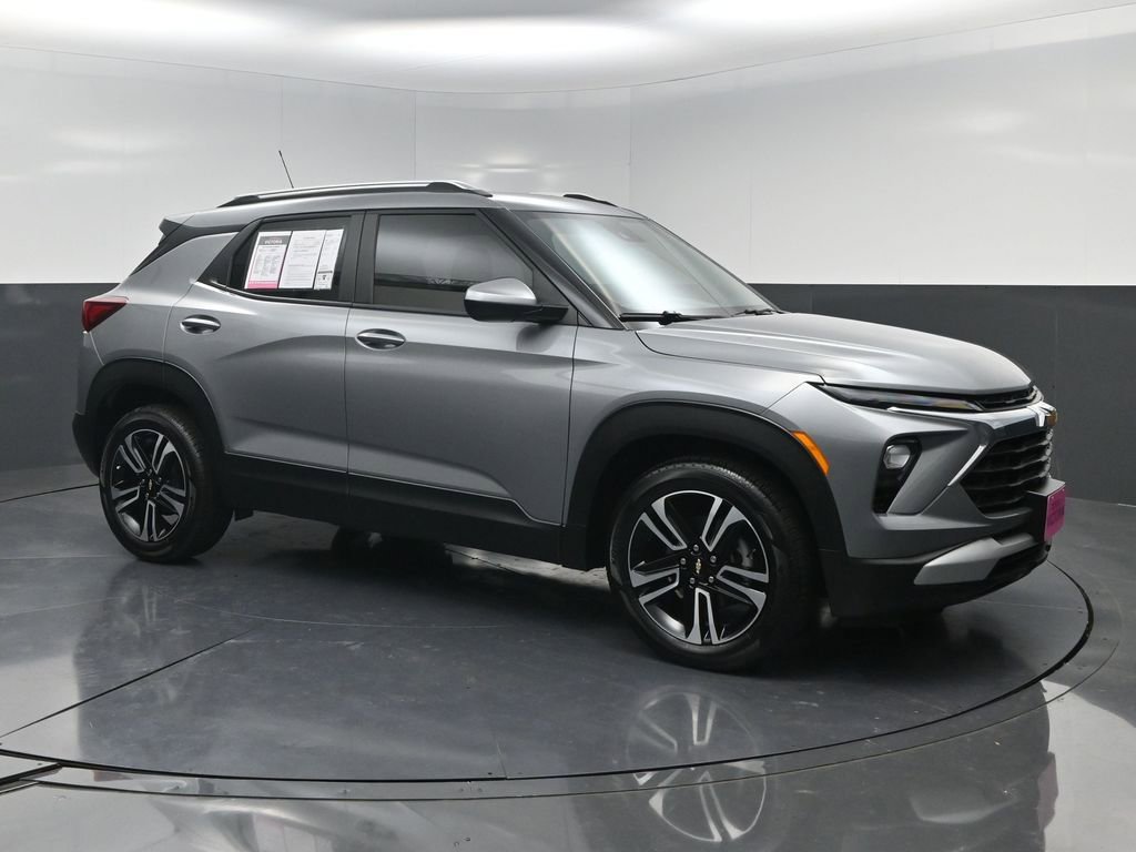 Used 2025 Chevrolet TrailBlazer LT image 17