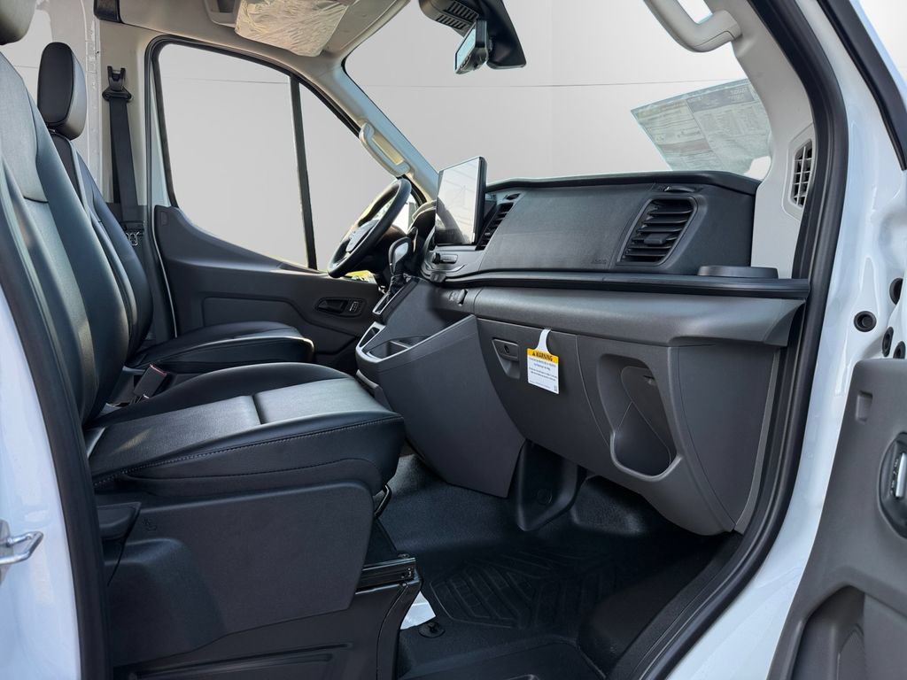 New 2026 Ford Transit 250 148 Medium Roof RWD image 15