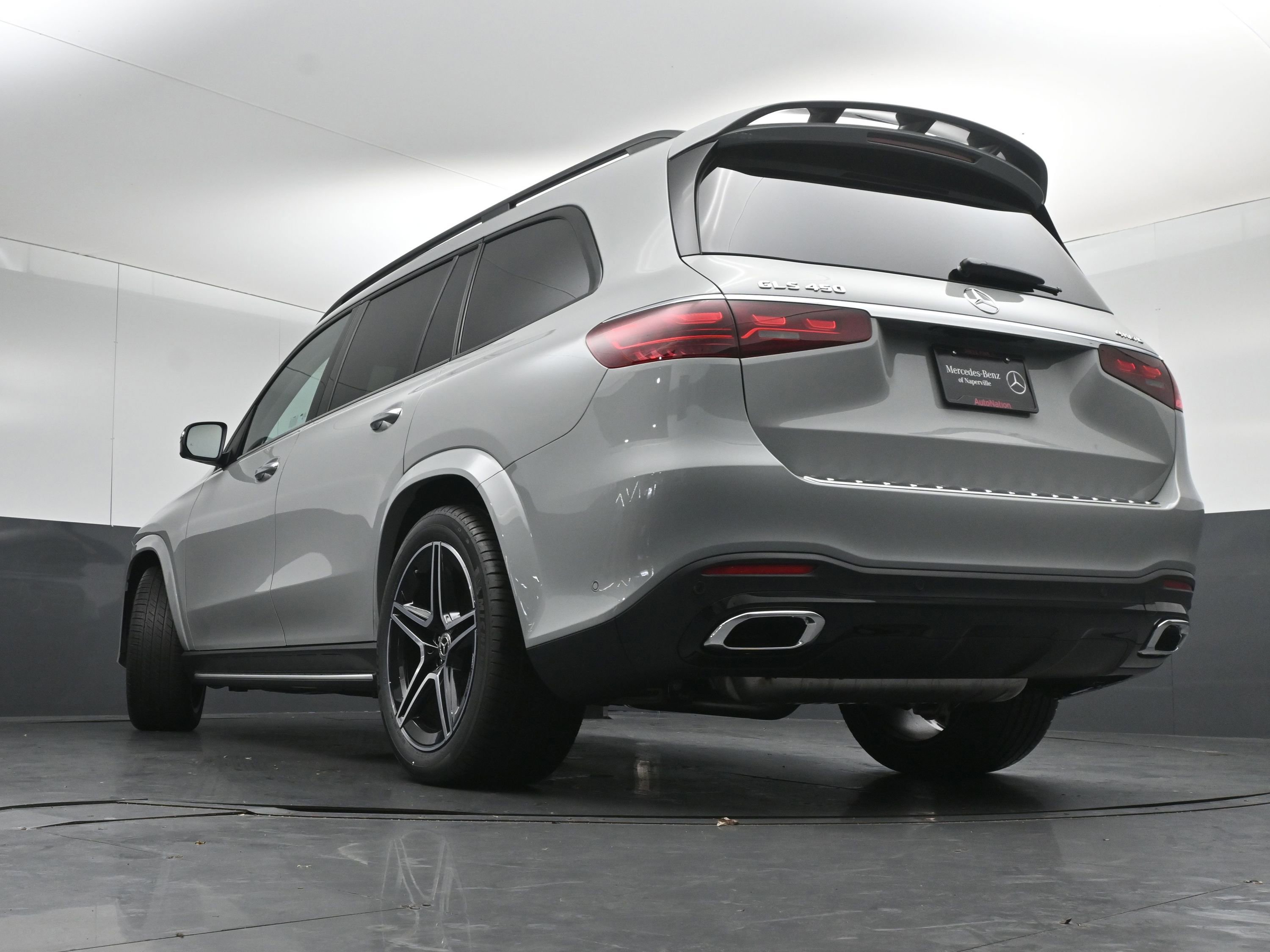 New 2026 Mercedes-Benz GLS 450 4MATIC image 40