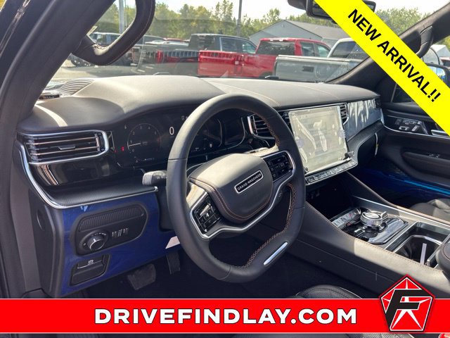 Used 2026 Jeep Grand Wagoneer Summit AWD/4WD image 15