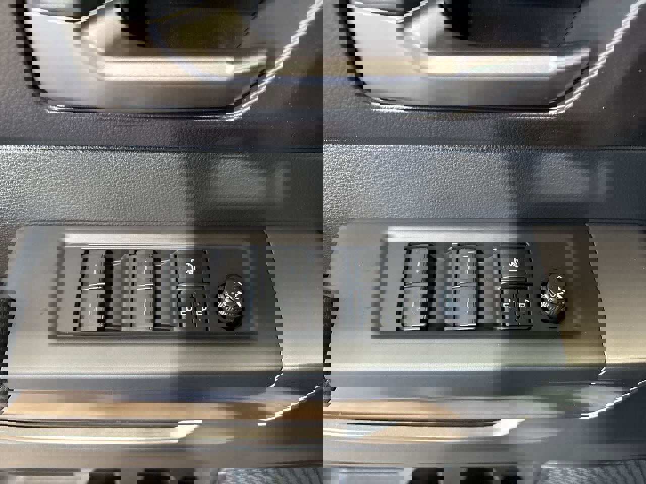 New 2026 Toyota Tundra SR5 image 13