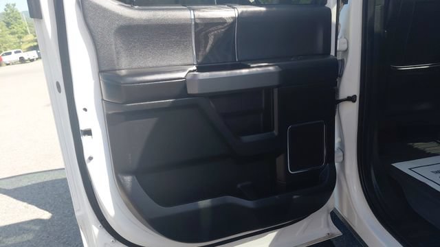 Used 2019 Ford F150 Platinum w/ Equipment Group 701A Luxury AWD/4WD image 21