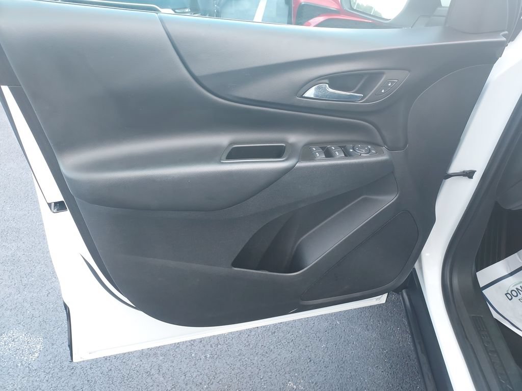 Used 2022 Chevrolet Equinox LT FWD image 12