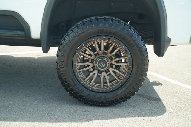 Used 2021 Chevrolet Silverado 2500 LTZ w/ Z71 Off-Road Package AWD/4WD image 46