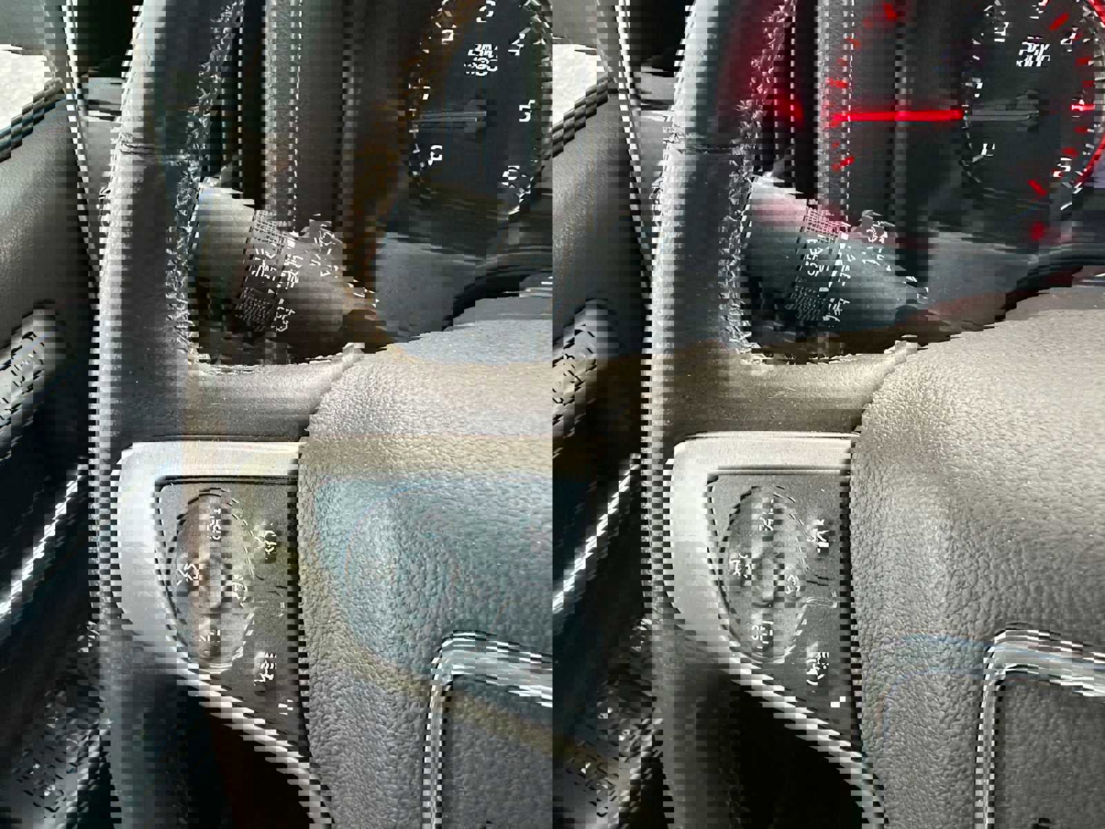 Used 2015 GMC Sierra 1500 Denali w/ Driver Alert Package image 34