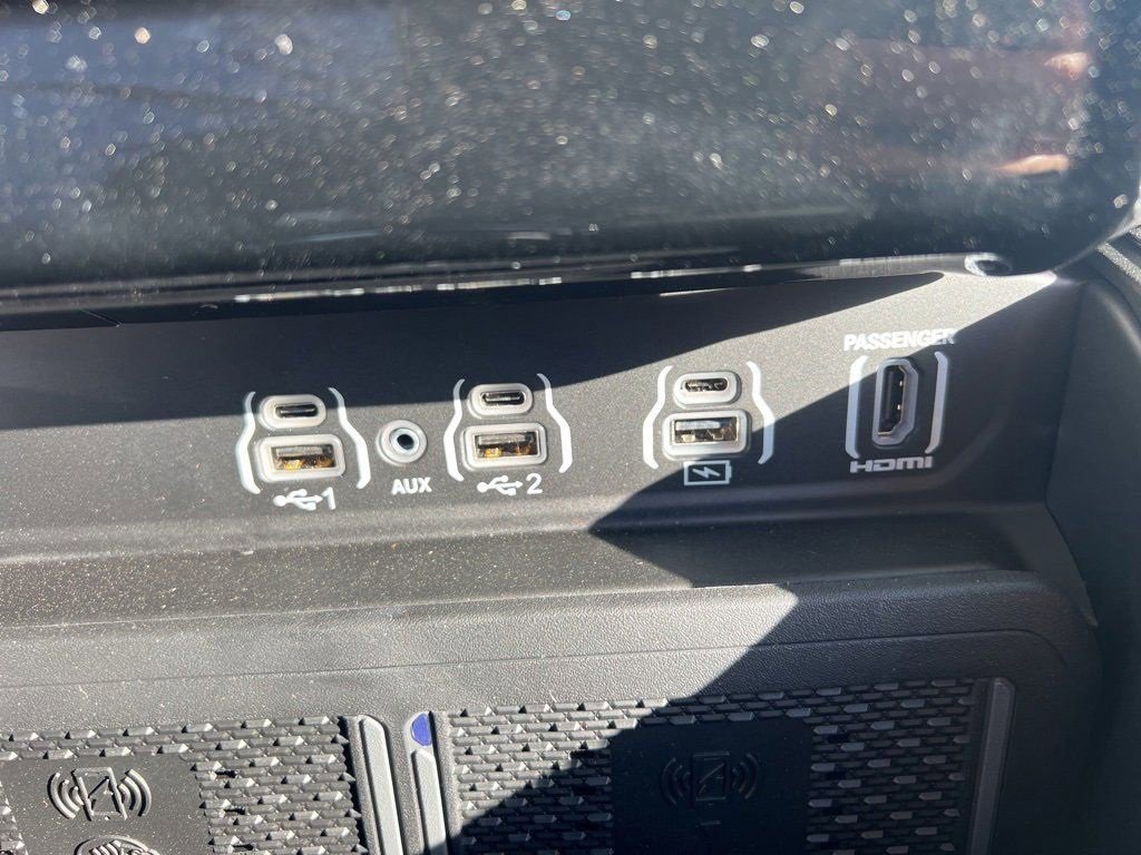 New 2026 RAM 1500 Laramie w/ Night Edition image 27