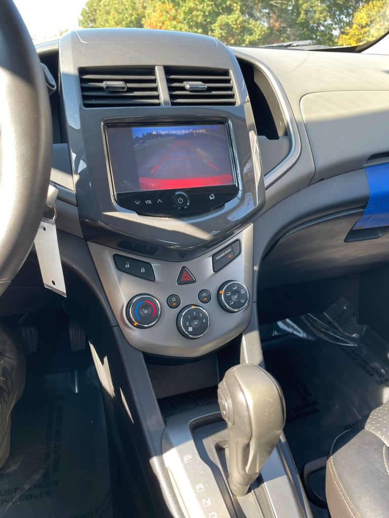 Used 2015 Chevrolet Sonic LTZ FWD image 13