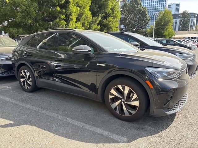 Used 2023 Volkswagen ID.4 Pro image 2