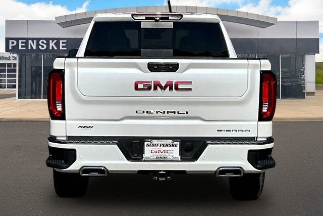 Used 2025 GMC Sierra 1500 Denali AWD/4WD image 4
