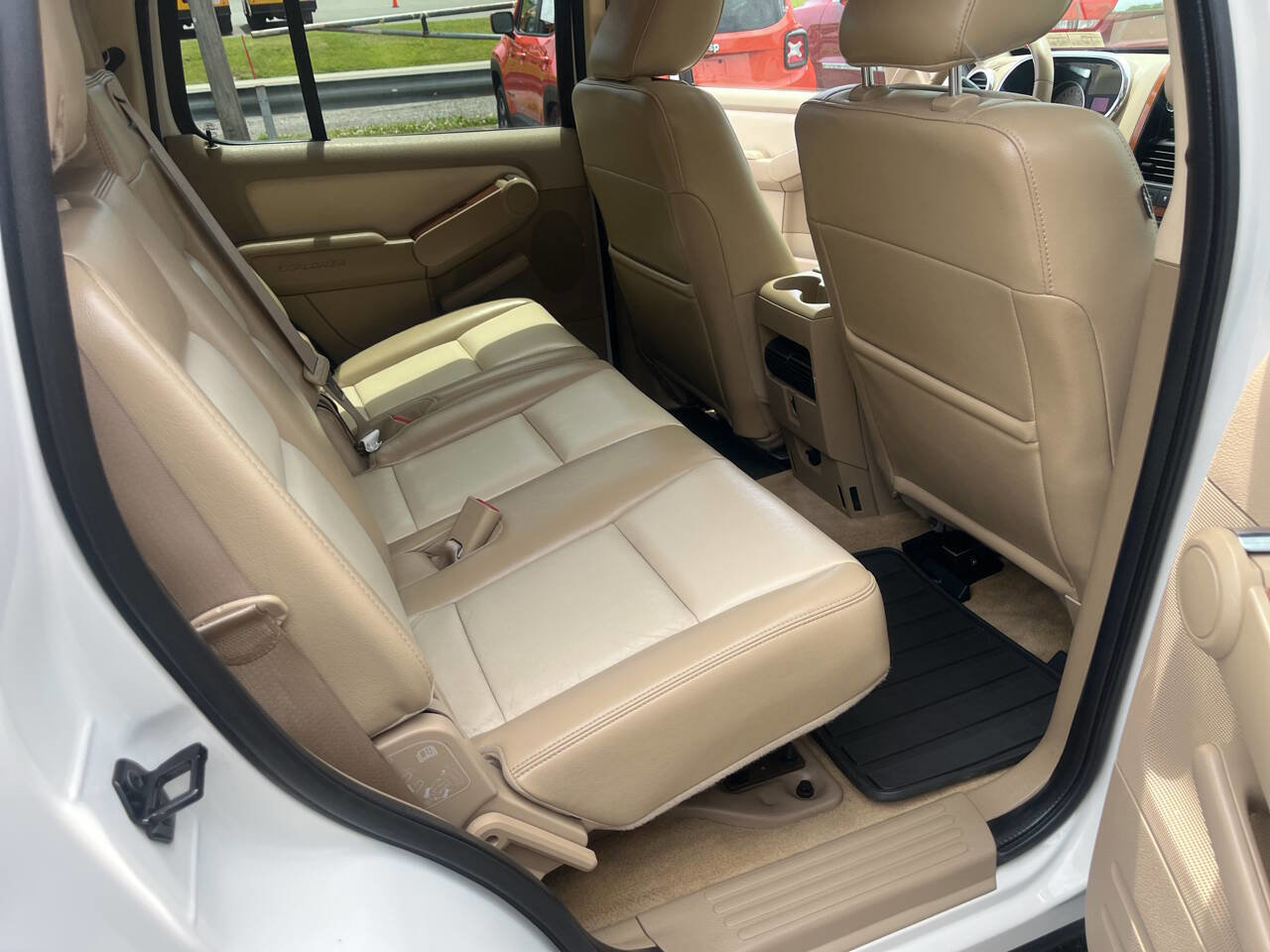Used 2010 Ford Explorer Eddie Bauer AWD/4WD image 34