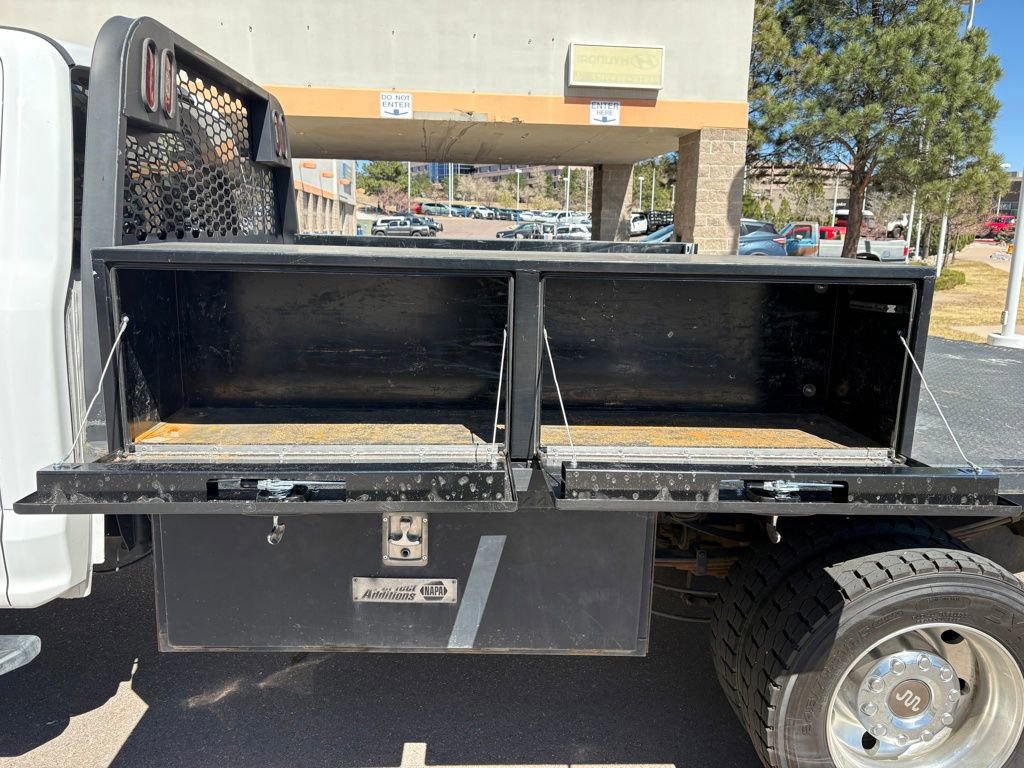 Used 2017 Ford F550 4x4 Crew Cab Super Duty image 28