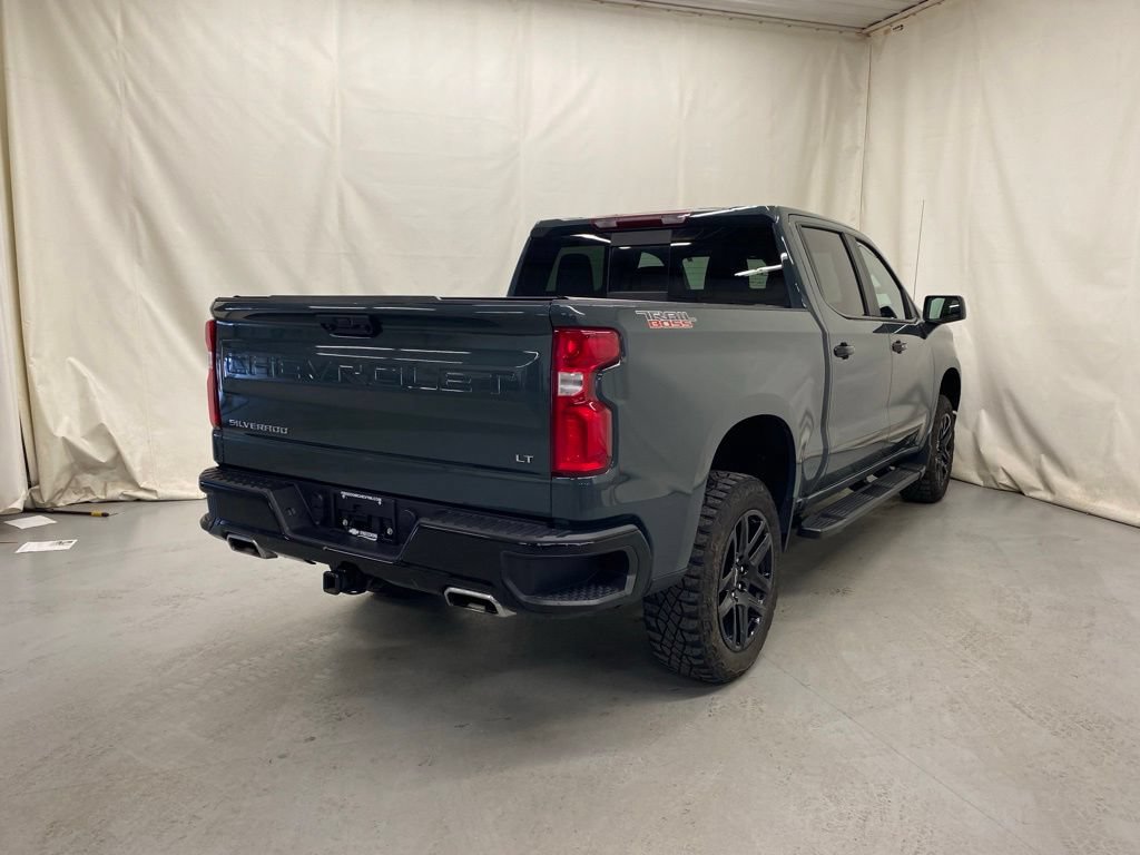 Used 2025 Chevrolet Silverado 1500 LT Trail Boss w/ Convenience Package II AWD/4WD image 6