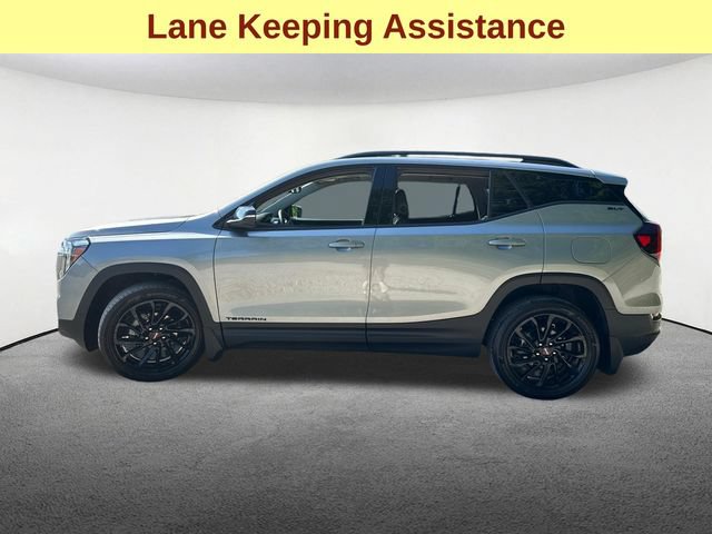 Used 2024 GMC Terrain SLT w/ Tech Package AWD/4WD image 6