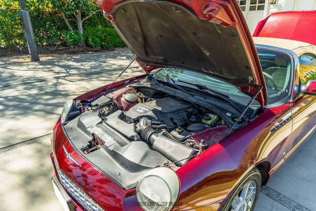 Used 2004 Ford Thunderbird Deluxe image 23