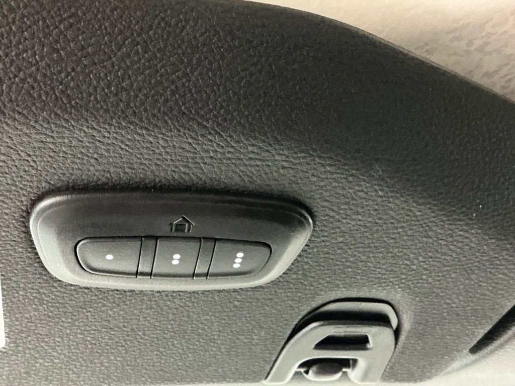 Used 2022 Jeep Wrangler Unlimited Rubicon 4xe image 45