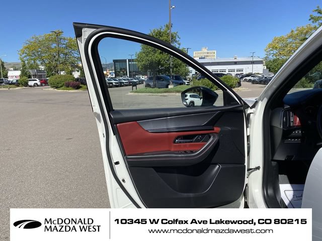 Used 2025 MAZDA CX-70 Plug-In Hybrid w/ Premium Plus AWD/4WD image 11