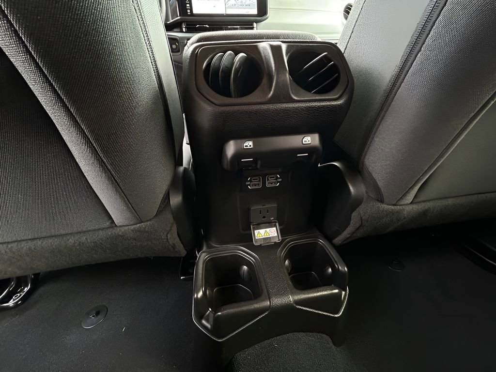 Certified 2024 Jeep Wrangler Sahara image 31