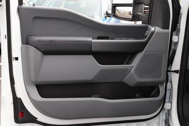 New 2026 Ford F350 XL image 15