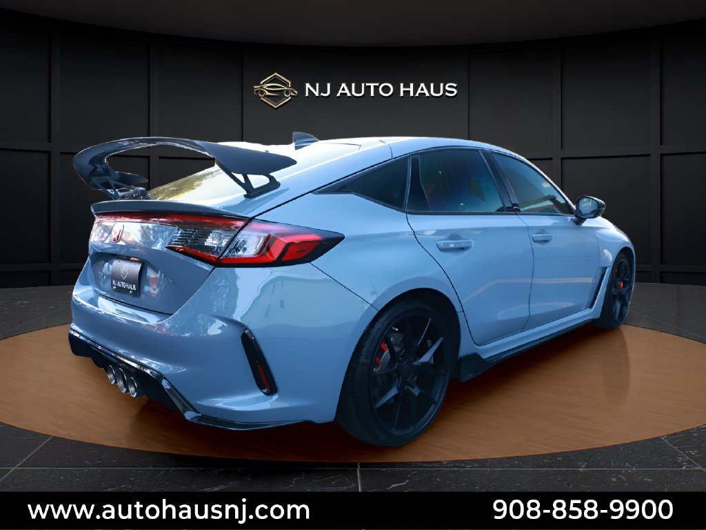 Used 2025 Honda Civic Type R image 14