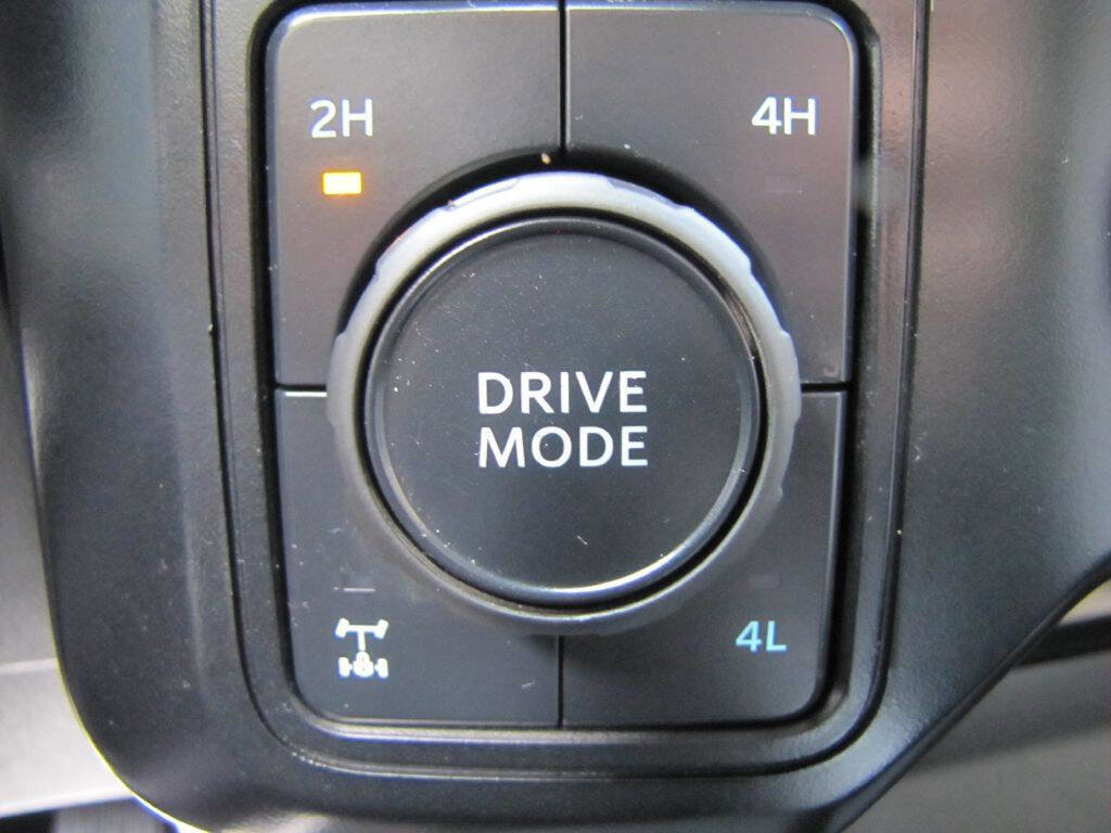 Used 2024 Ford F250 XLT w/ FX4 Off-Road Package image 39