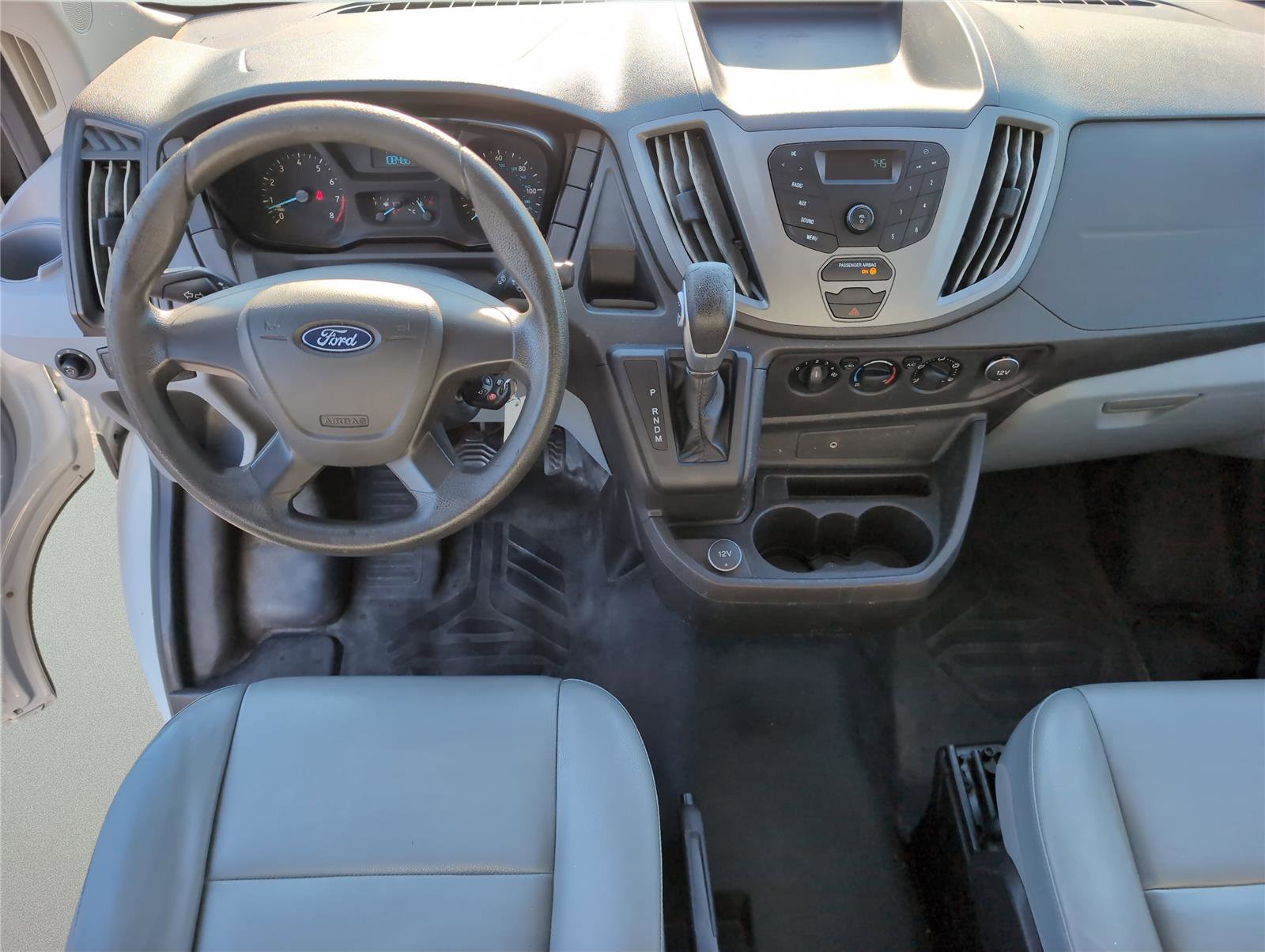 Used 2017 Ford Transit 250 130 Low Roof image 31