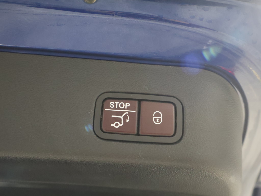 Used 2018 Mercedes-Benz GLE 350 4MATIC image 21