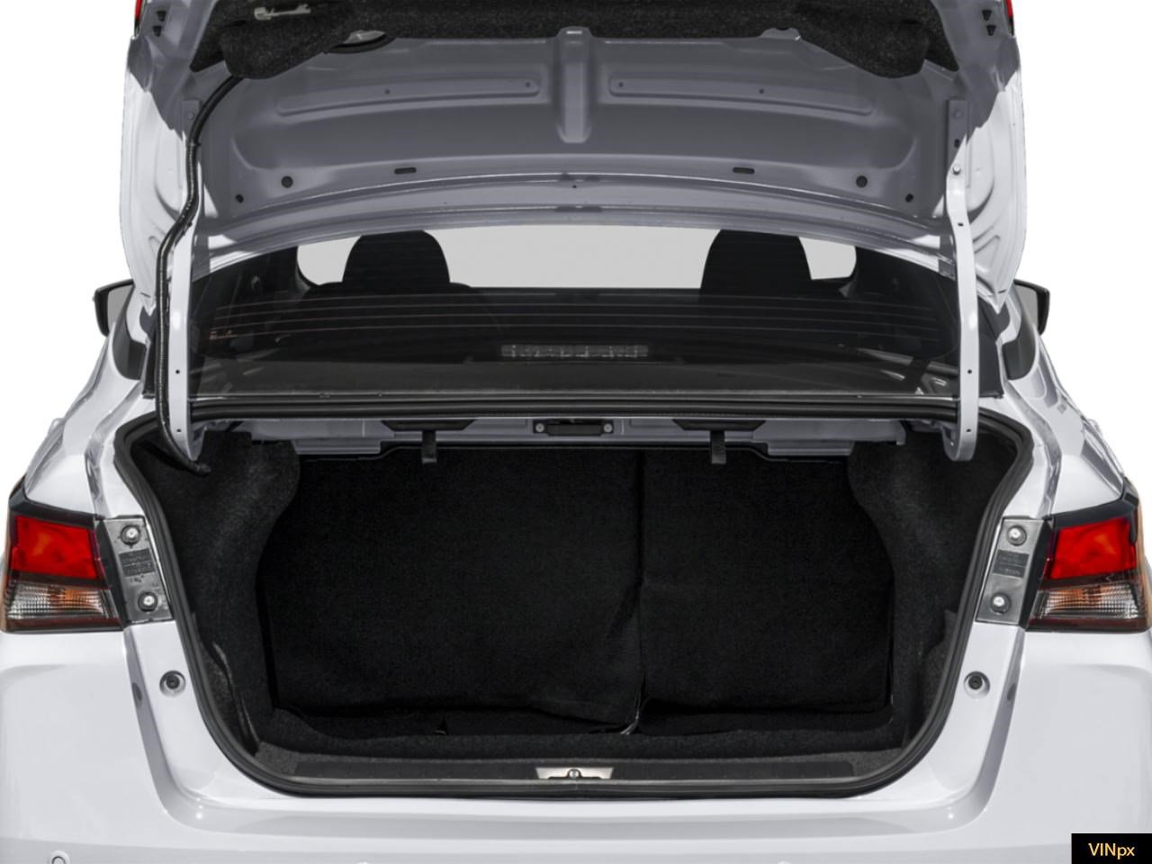 New 2025 Nissan Versa SR w/ Trunk Package image 9