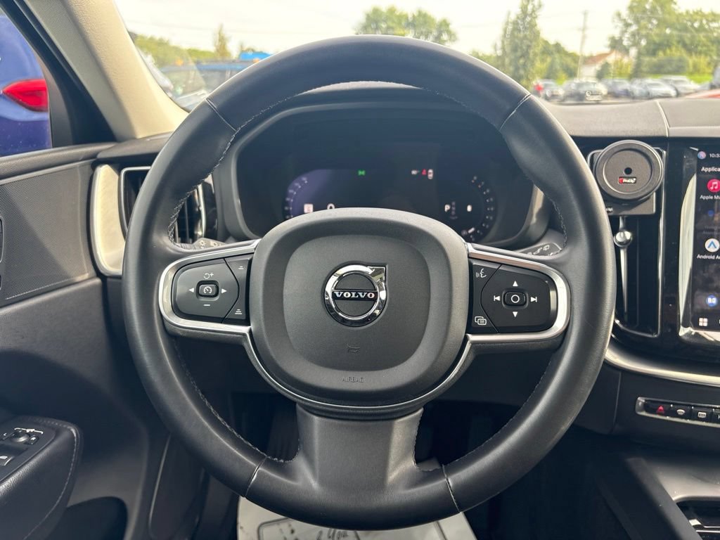 Used 2023 Volvo XC60 B5 Core w/ Climate Package AWD/4WD image 13