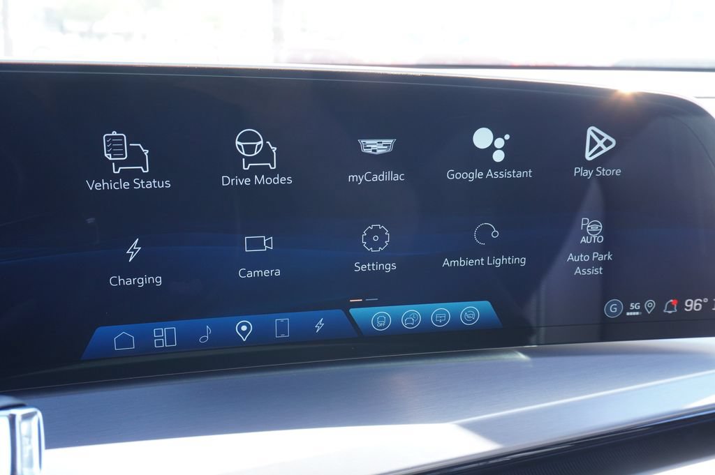 New 2026 Cadillac Vistiq Luxury AWD/4WD image 22