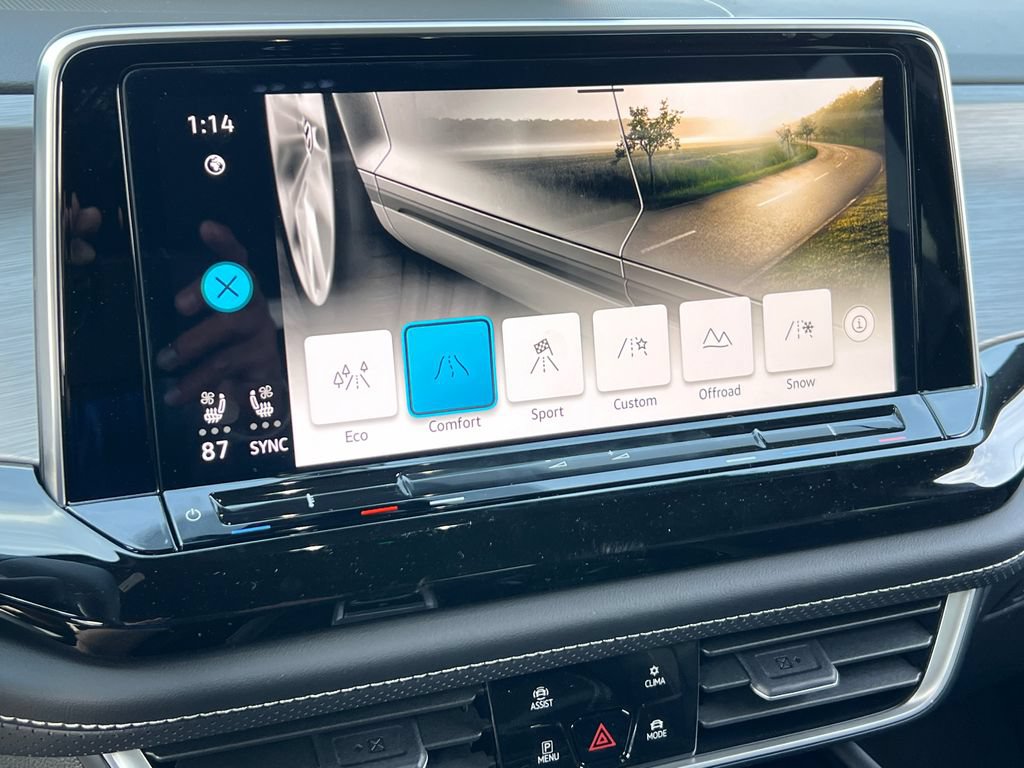 New 2026 Volkswagen Atlas Cross Sport SE AWD/4WD image 26