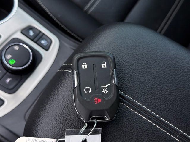 Used 2023 GMC Terrain Denali w/ Denali Premium Package image 35