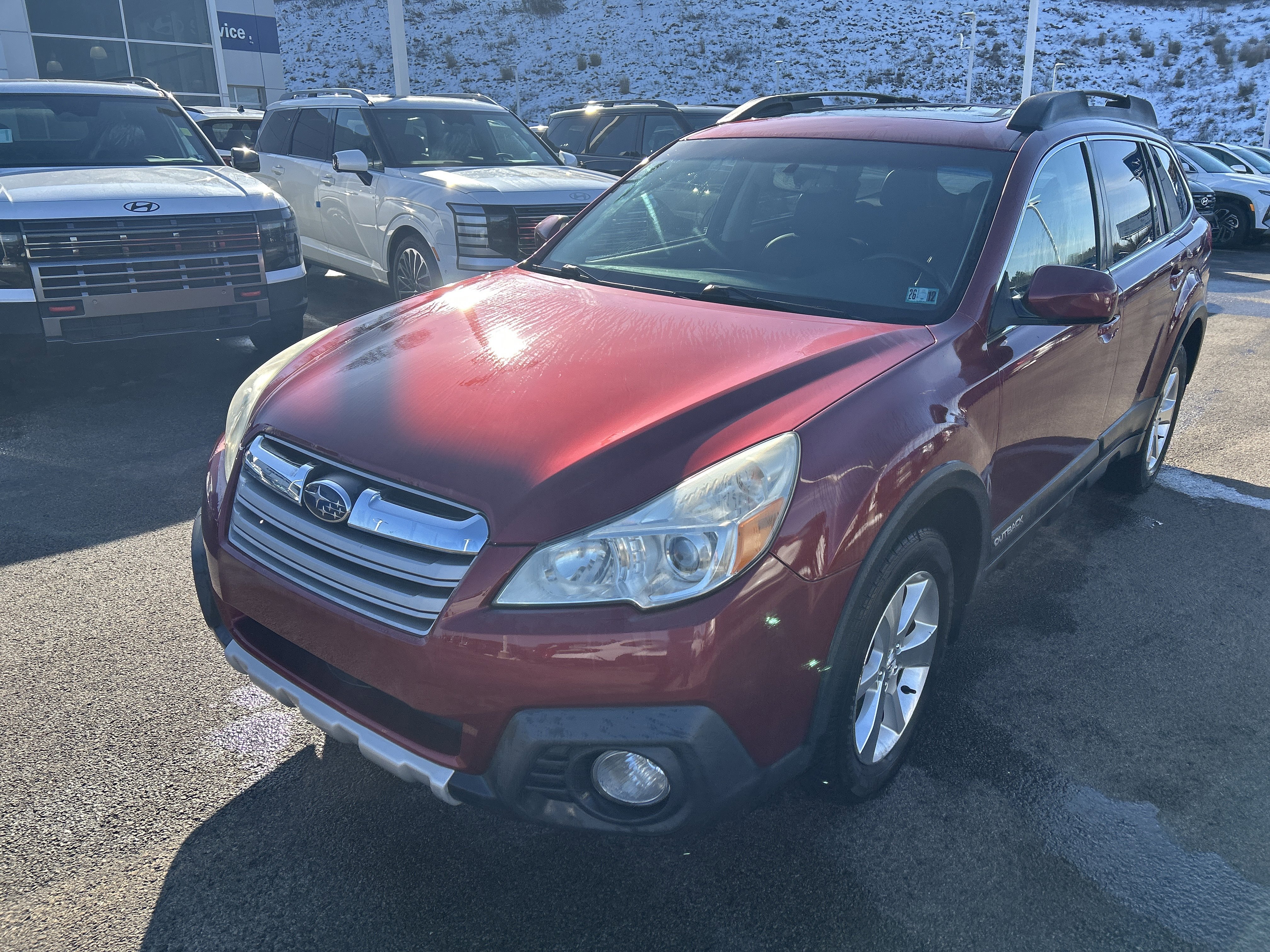 Used 2013 Subaru Outback 2.5i Limited w/ Moonroof Pkg image 16
